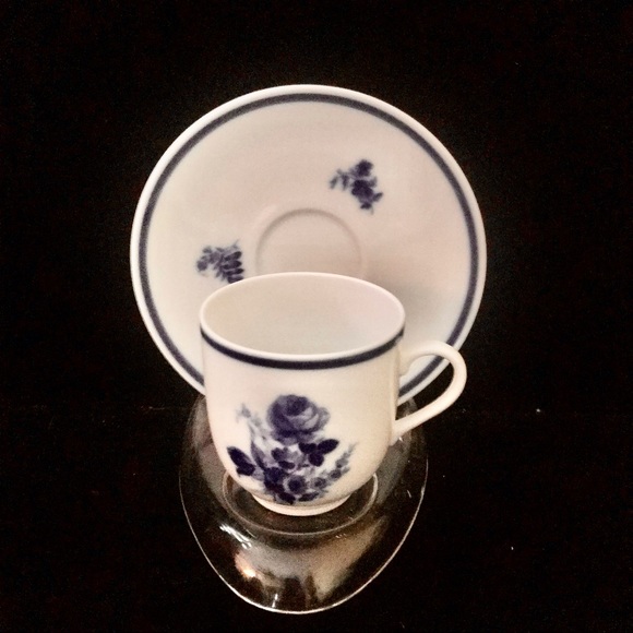 Vintage Mosa Maastricht 4 Tea Cup / Saucer Set - Picture 4 of 14